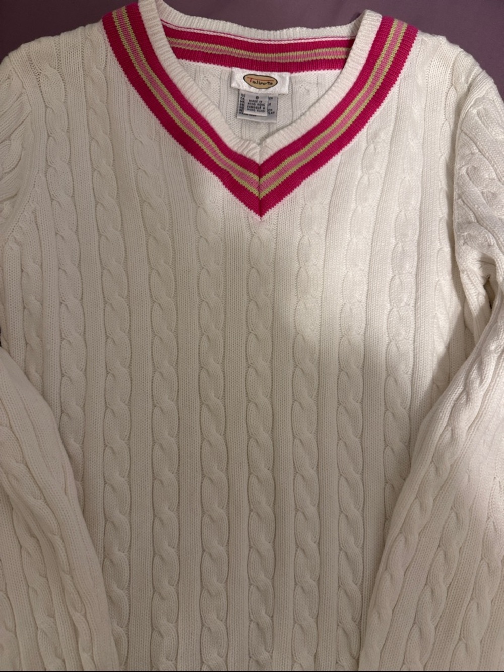 Cable-Knit V-Neck Sweater with Pink Trim Talbots small